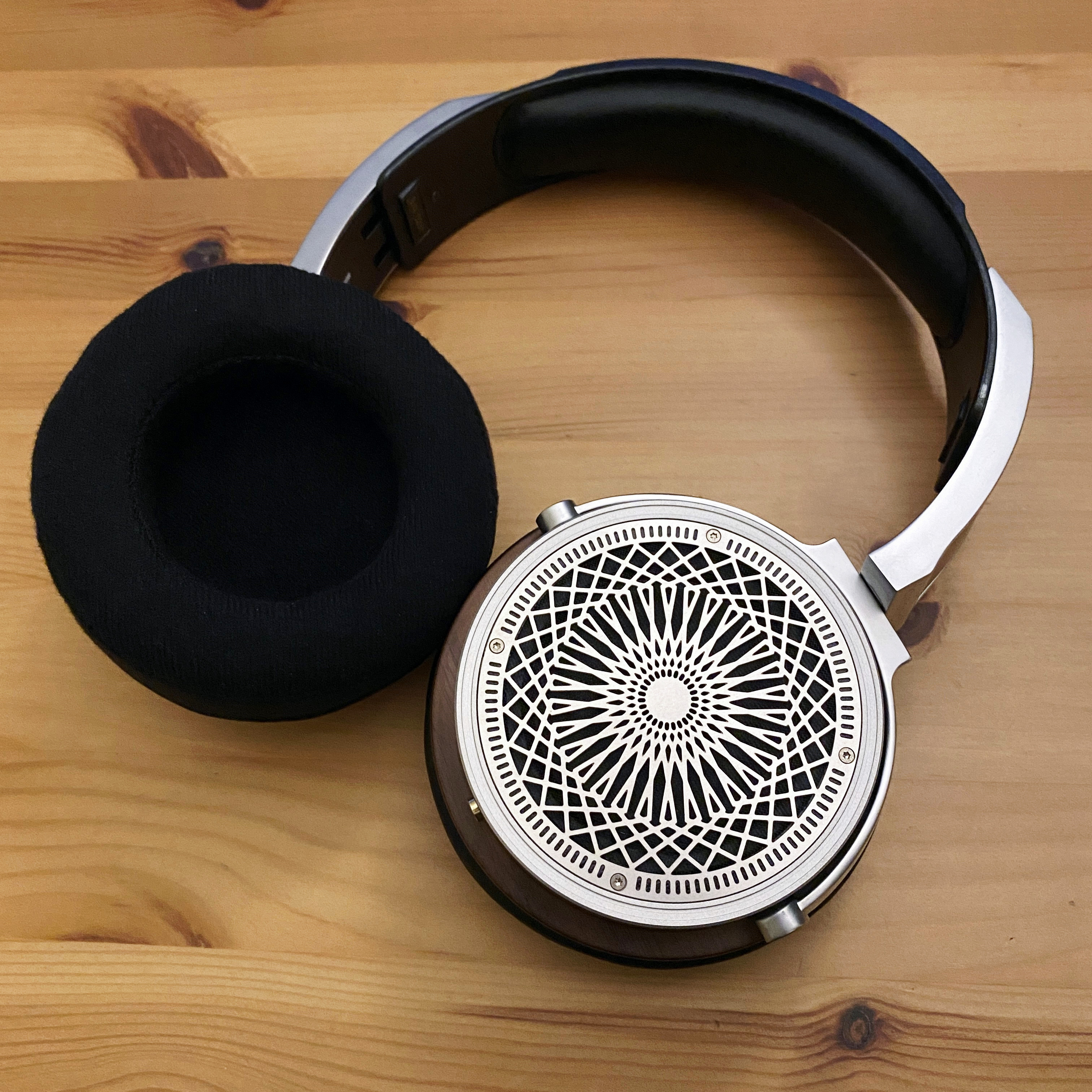 Harmonicdyne Zeus: measurement, pad rolling, and review [updated